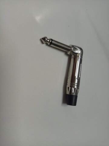 PLUG P10 MONO 90 GRAUS PROFISSIONAL DATALINK