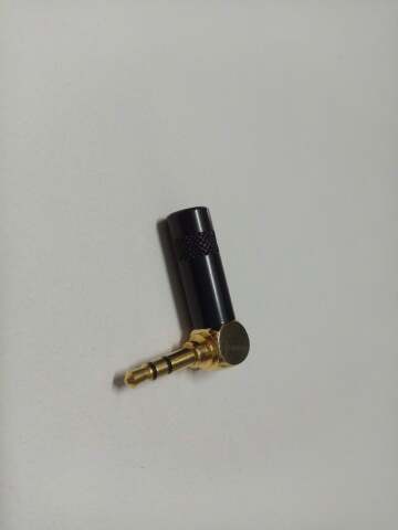 PLUG P2 STEREO 90 GRAUS PRETO SANTO ANGELO